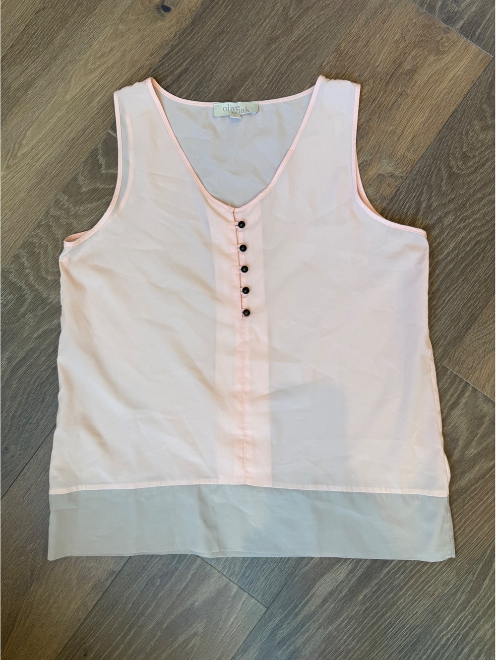 Olive and oak minimalist color block blouse for women size medium